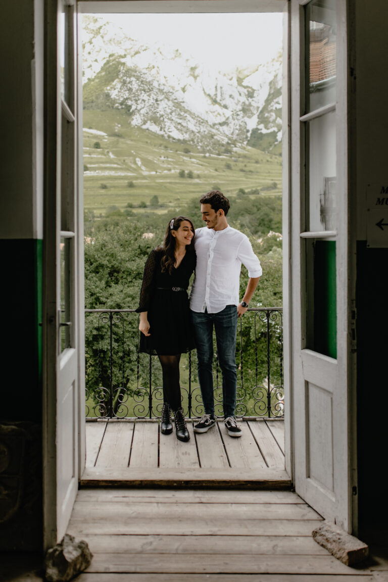 couple photoshooting in Romania, Rimetea Alba, Transylvania